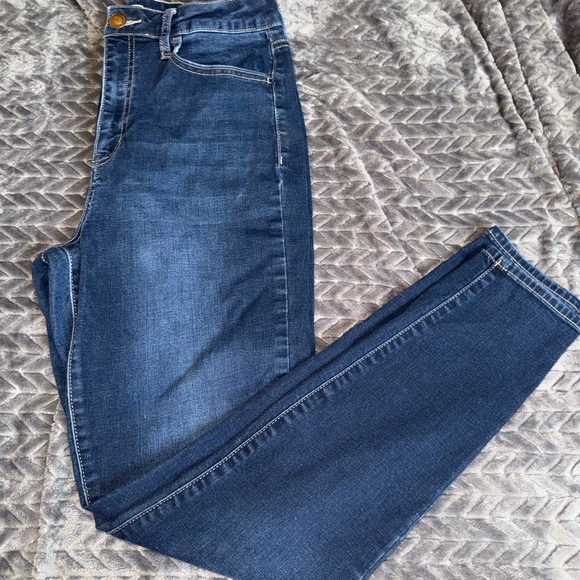 Women's Blue Jeans - Picture 1 of 5